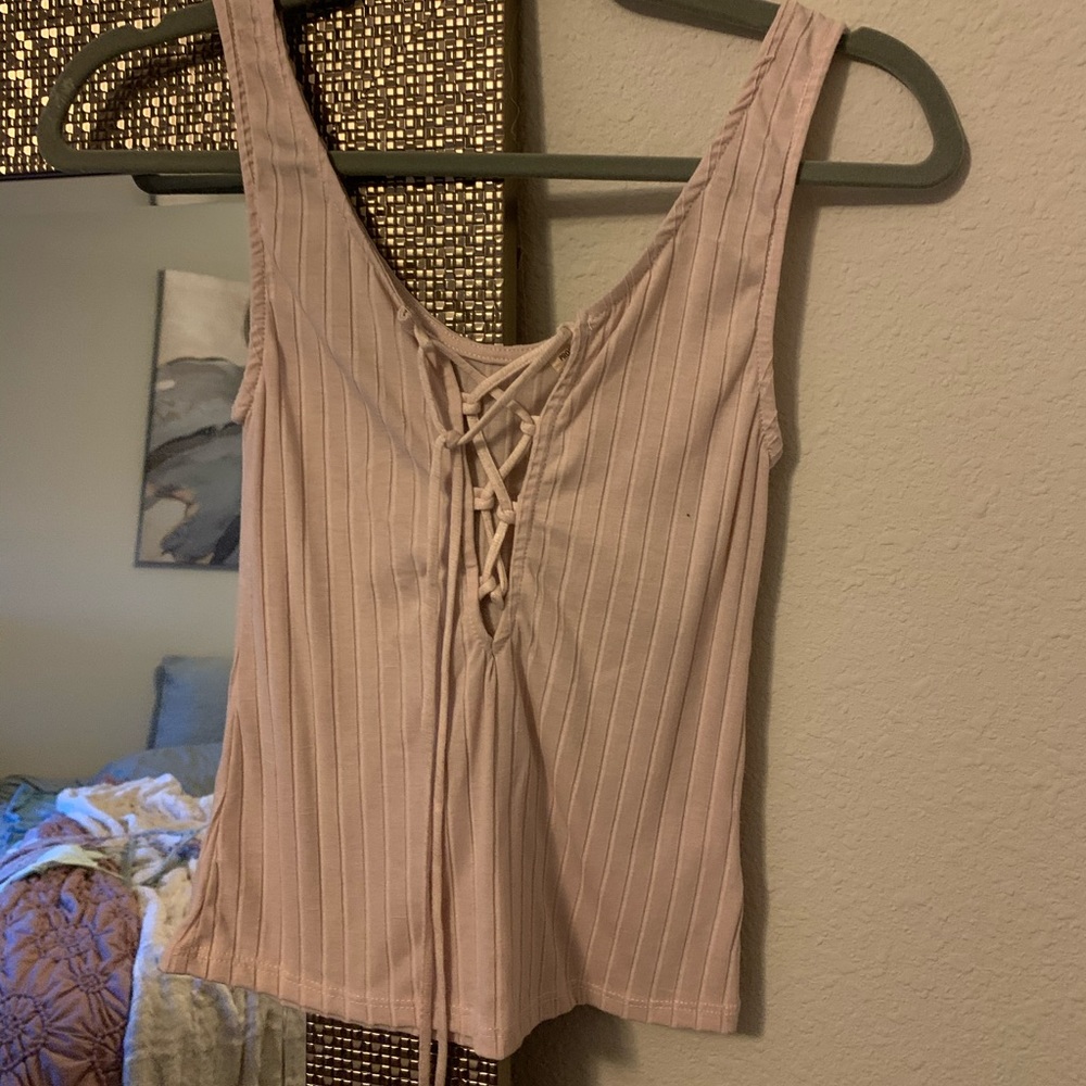 Tie front Tank